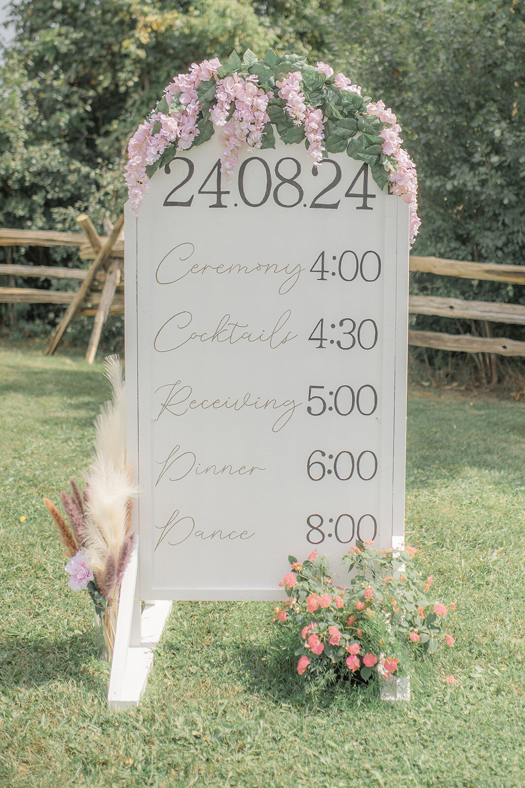LE-3499_websize