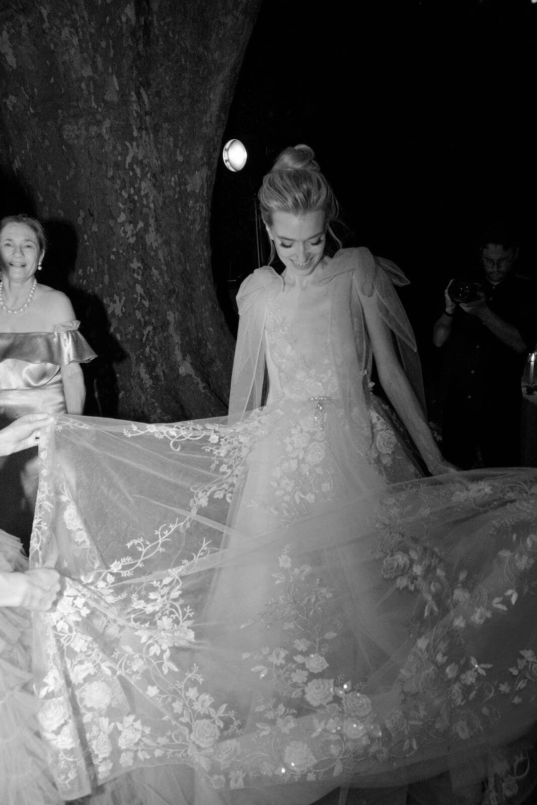 Flora_And_Grace_Provence_Domaine_De_Chalamon_Editorial_Wedding_Film_Photographer-1128