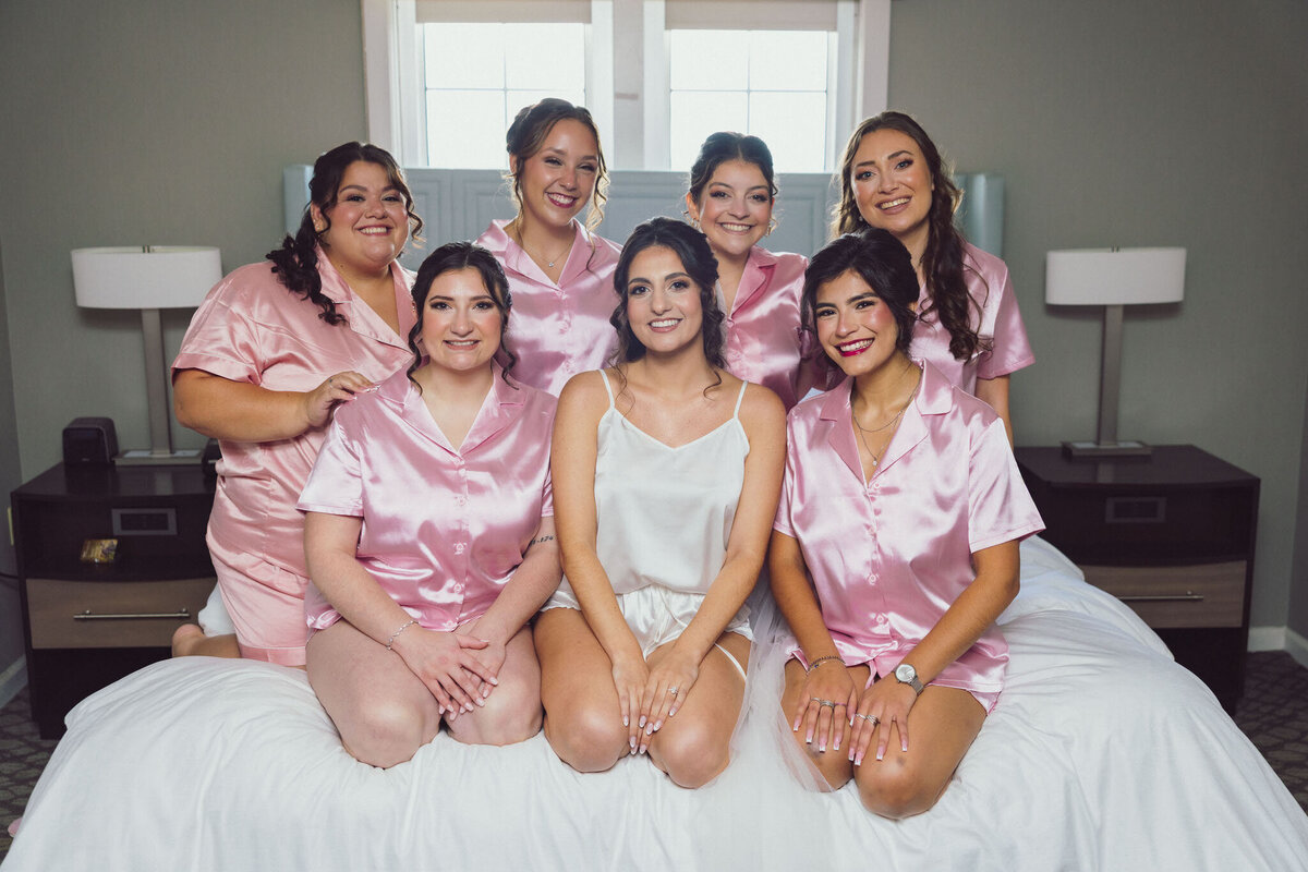250802-Lauren&Nicholas-BrooklakeCountryClub-Wedding-FlorhamPark-NJ-Previews-Web-6