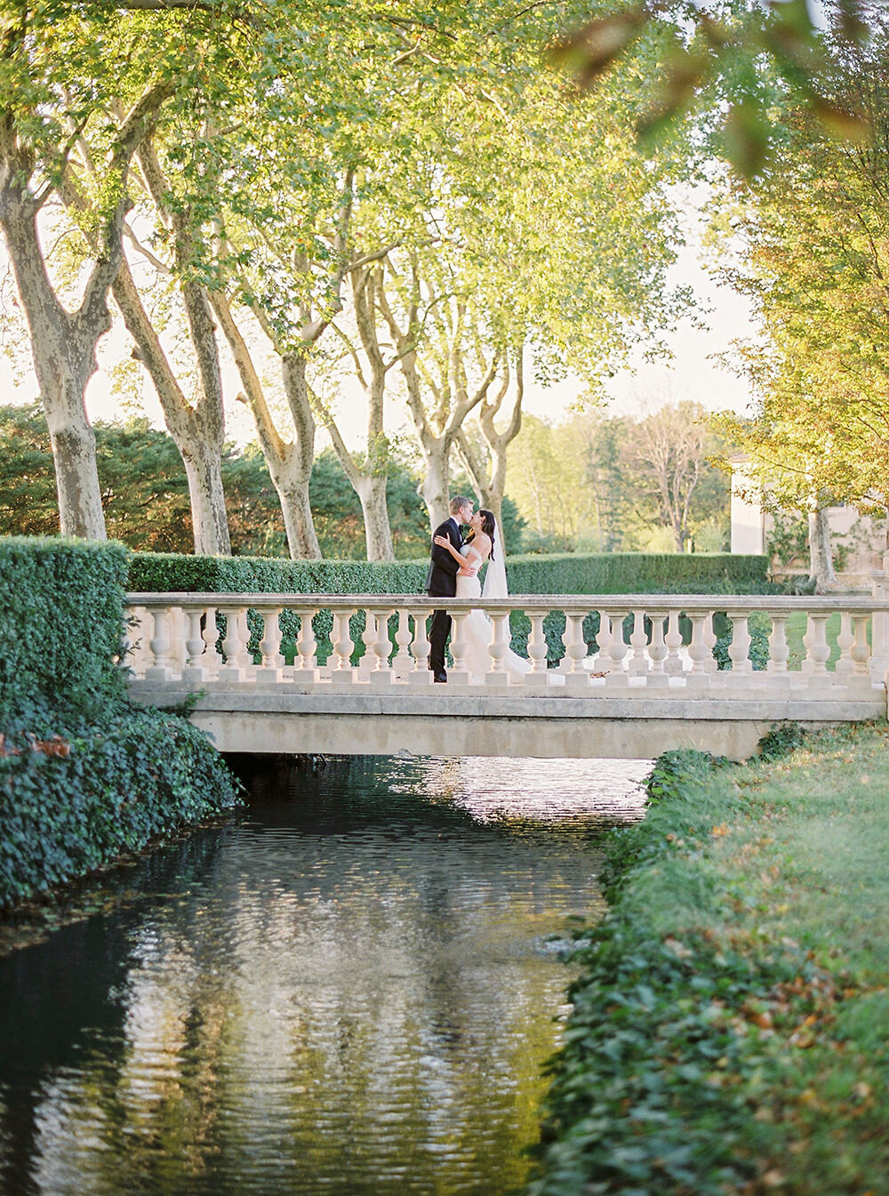 Trine_Juel_hair_and_makeupartist_wedding_Chateau_de_Tourreau_John_Wedding0538