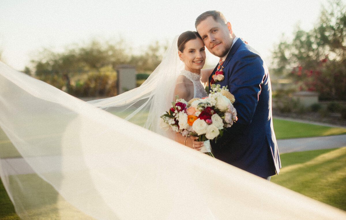 Sarah & Steven Wedding Sneak Peeks-226
