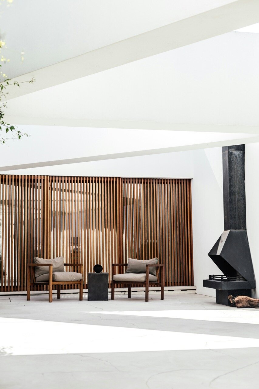 Moody Interior 11