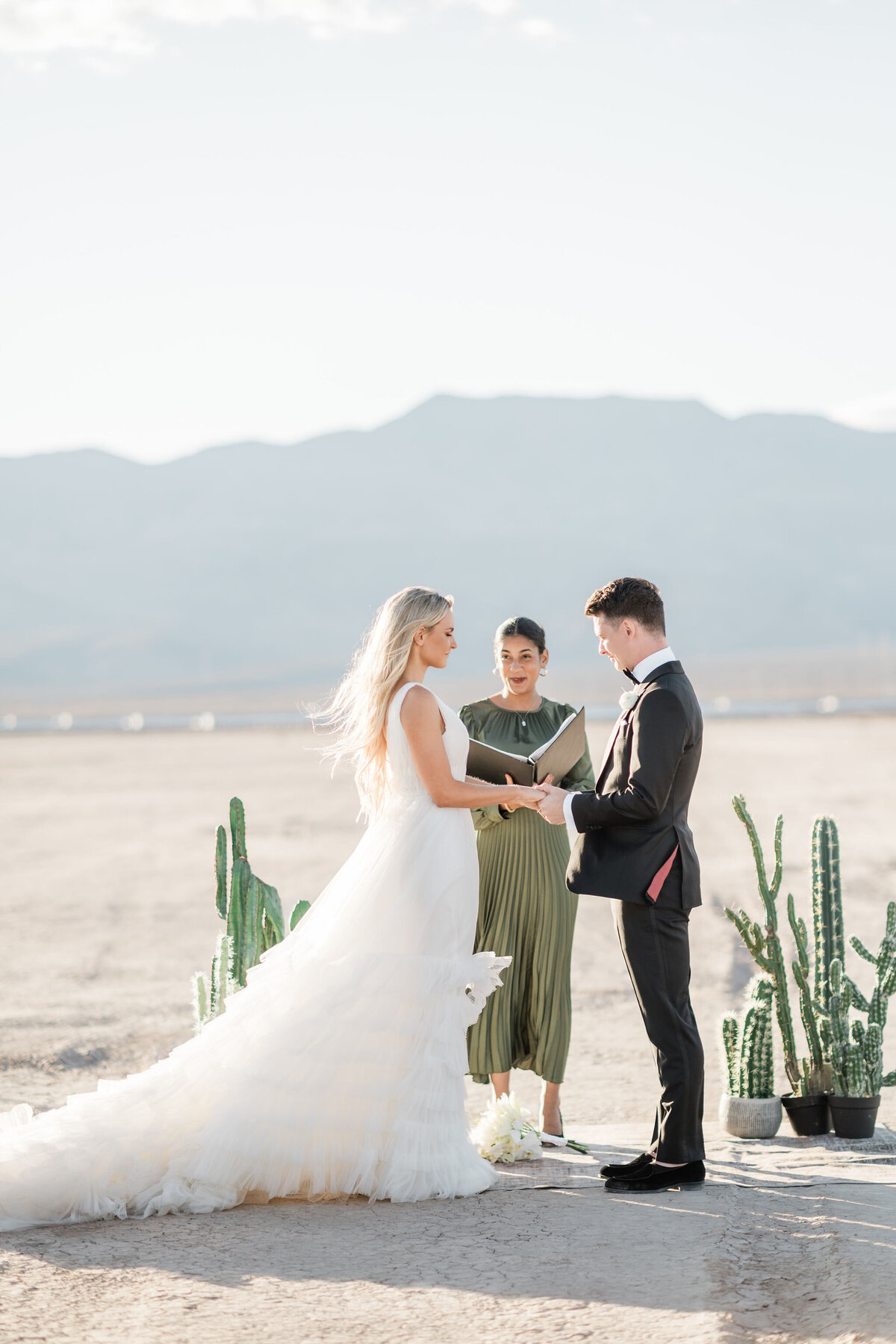 Las Vegas Elopement Dry Lake Bed