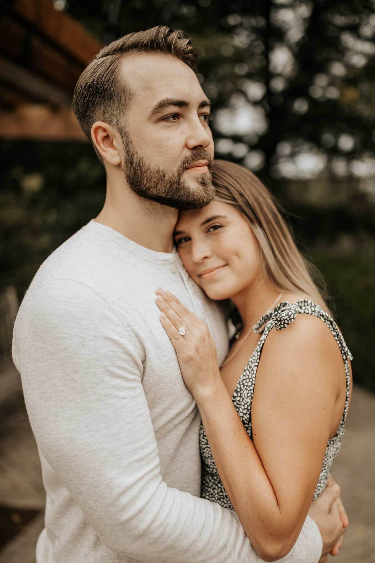 Cincinnati-couples-photoshoot-dog-2