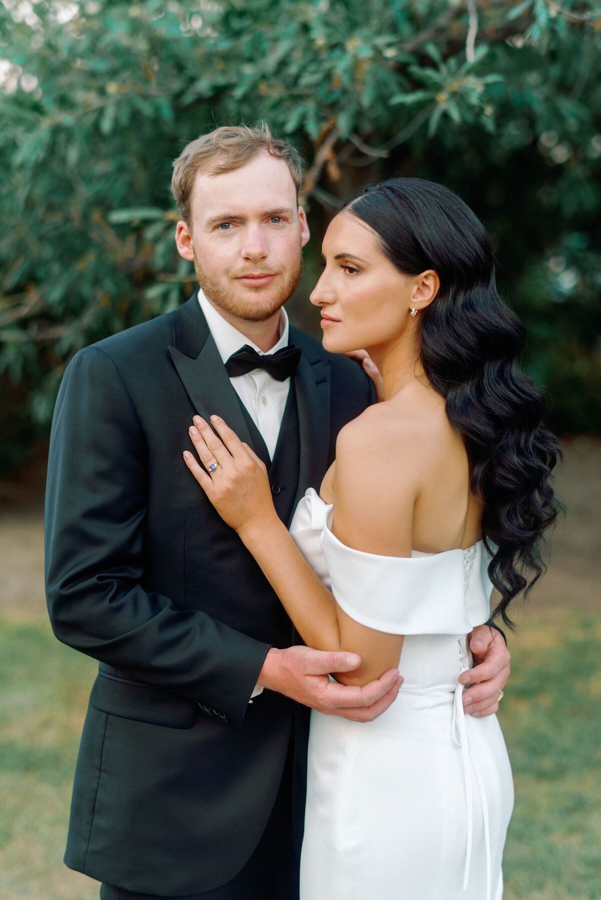 Elegant and romantic bride and groom portrait at Sparrow Lane by Kaity Body Photography, film inspired wedding photographer in Calgary, Alberta. Featured on the Bronte Bride Vendor Guide.
