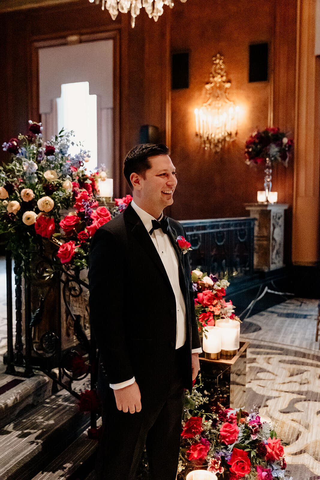 intercontinental-hotel-chicago-wedding-downtown-loft-037