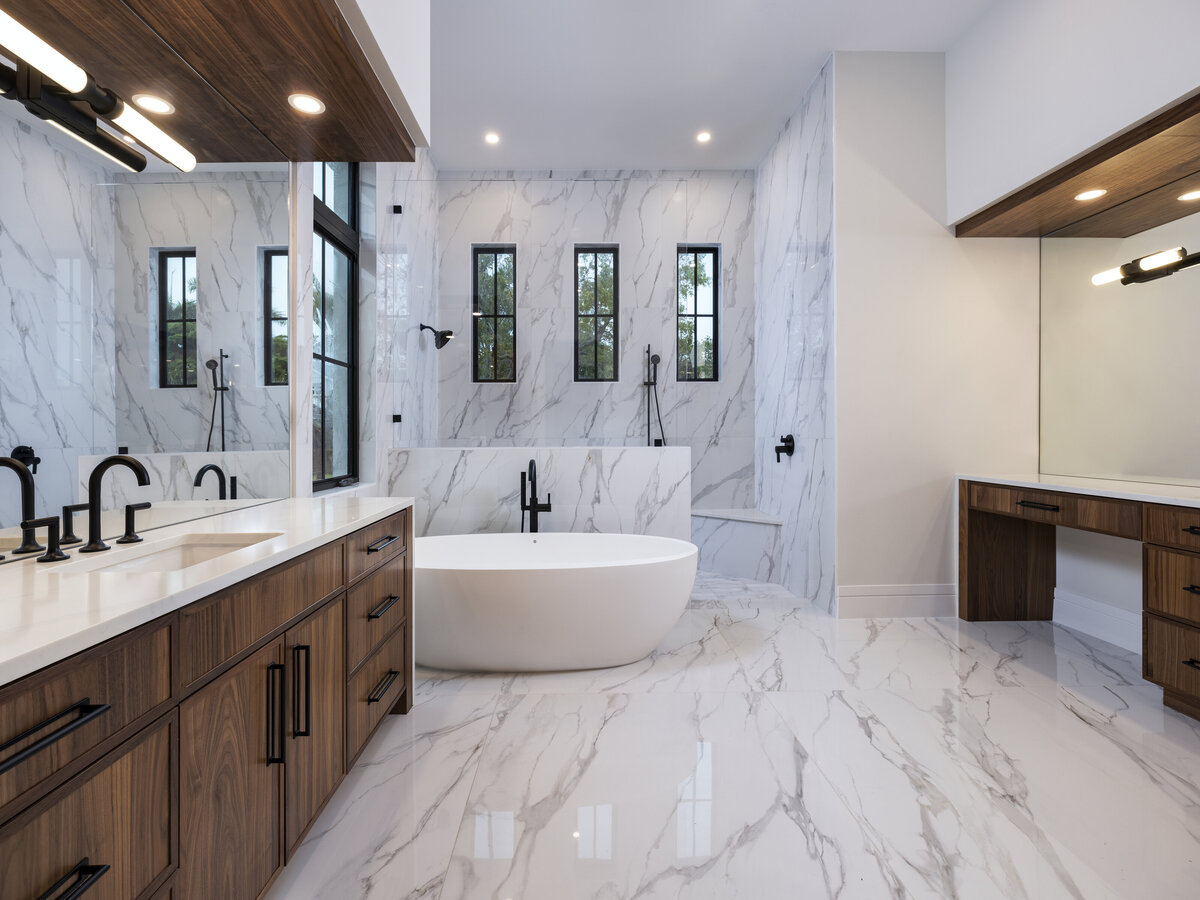 3540 Crayton Rd Naples FL-print-007-007-Master Bath-4200x3150-300dpi