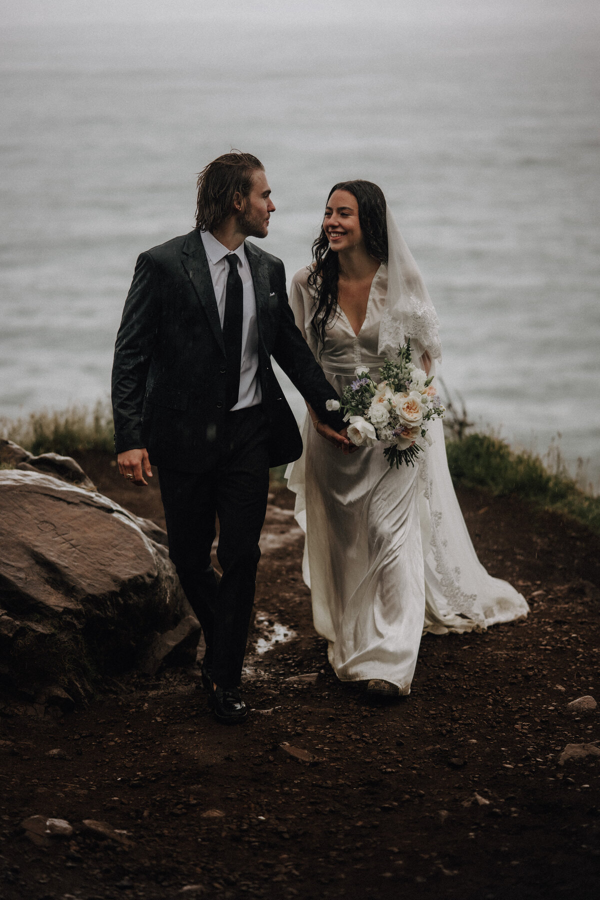 tatianasardozphotography-bcelopementpackages-britishcolumbiaelopement-elopebritishcolumbia-bcelopement-vancouverelopementphotographer-50