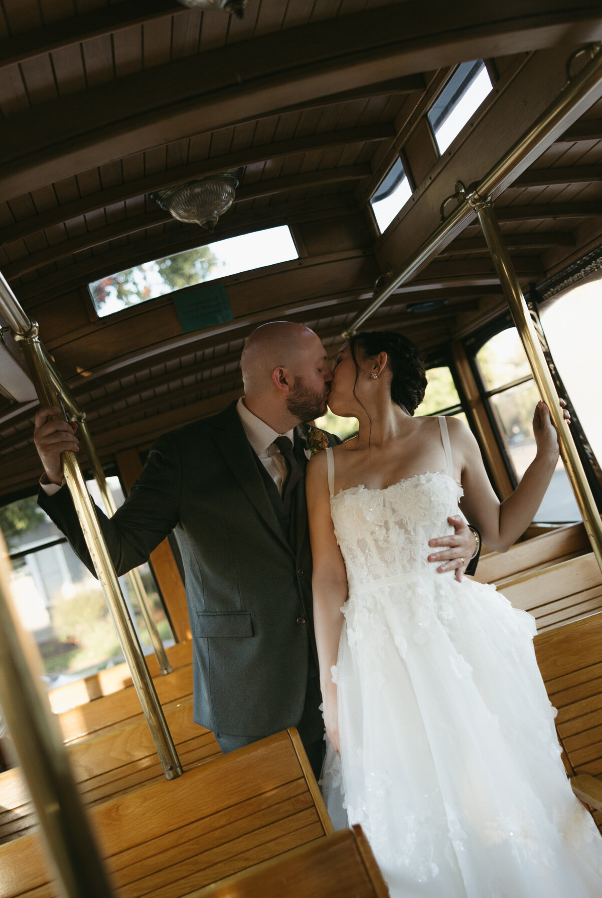 pretty-palm-leaf-event-co-tiffany-and-nick-wedding-at-the-richland-11