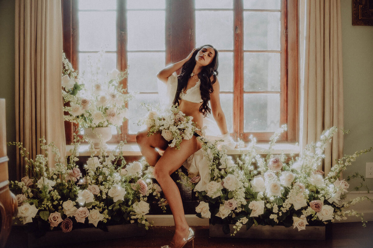 Elliston Vineyards Wedding Boudoir (20)