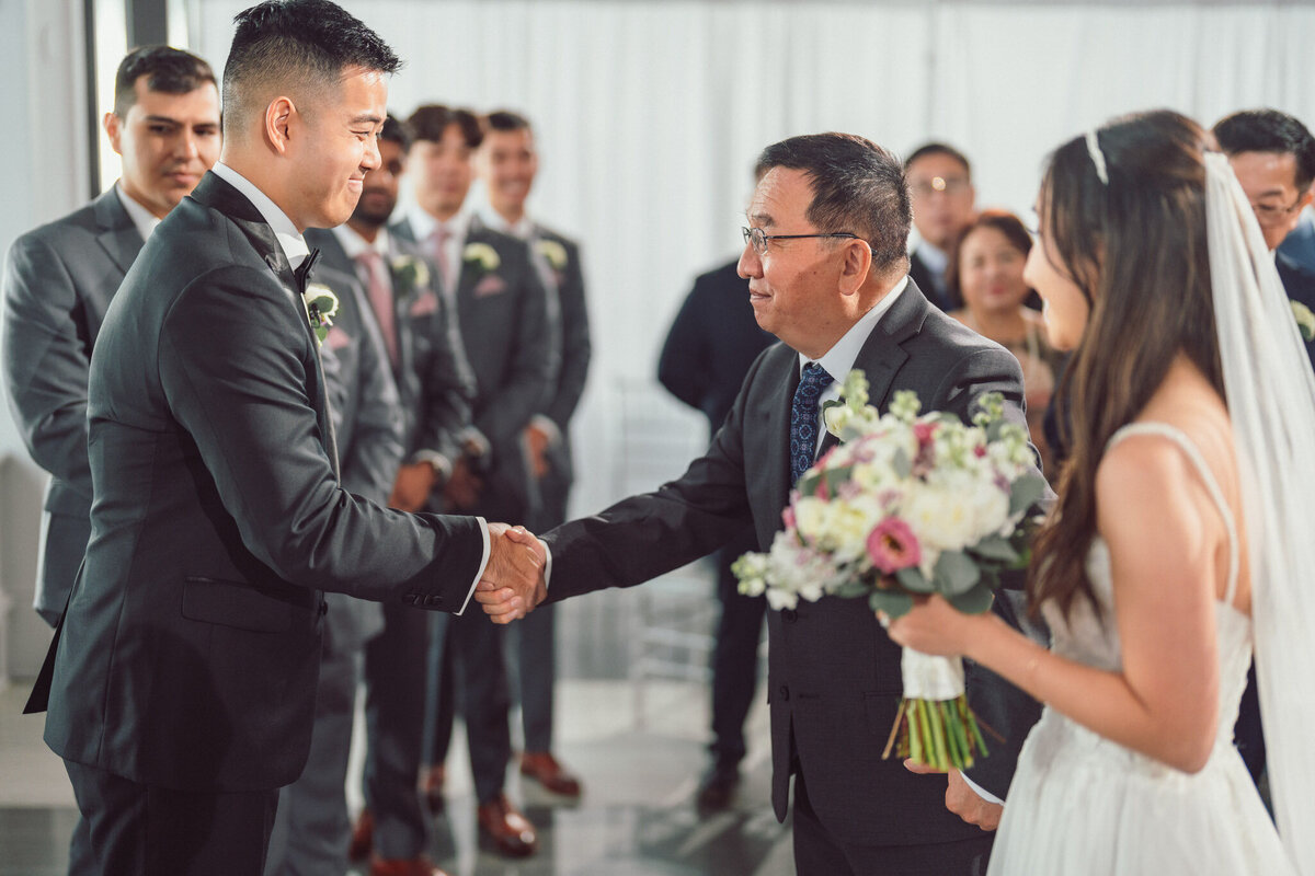 240804-Gloria&Andy-HudsonHouse-Wedding-JerseyCity-NJ-Previews-Web-95