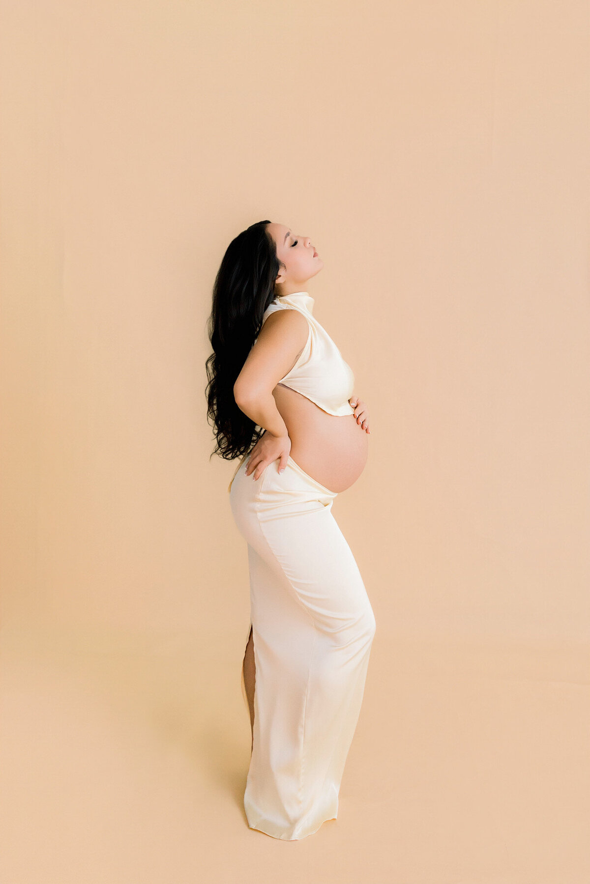 maternity-photos-indio-california-studio-brenda-nunez-photography-10_(2)