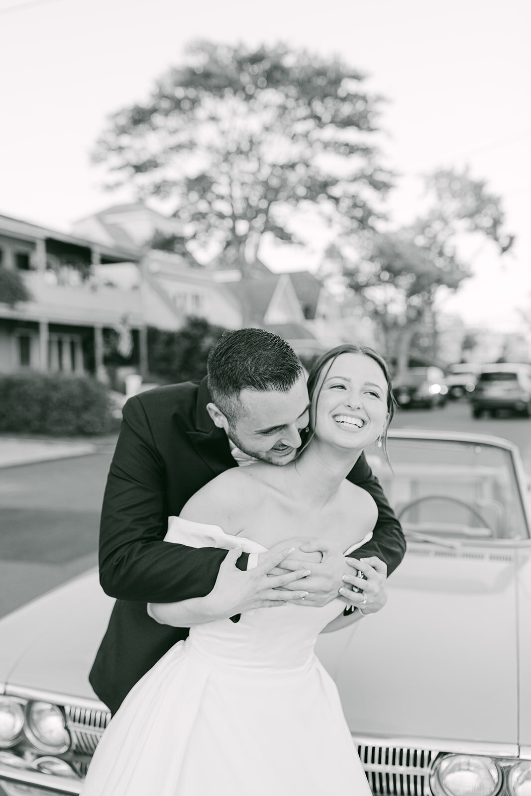 classic-car-wedding-couple-norwalk-ct