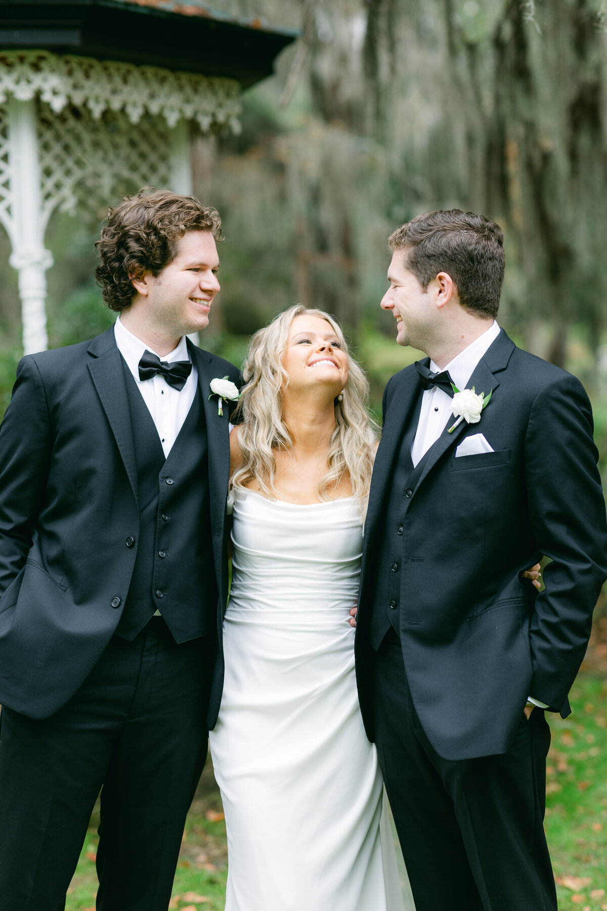 Katherine Horton Photography Sarah & Trey's Wedding Day First Look with the brothers of the bride 027