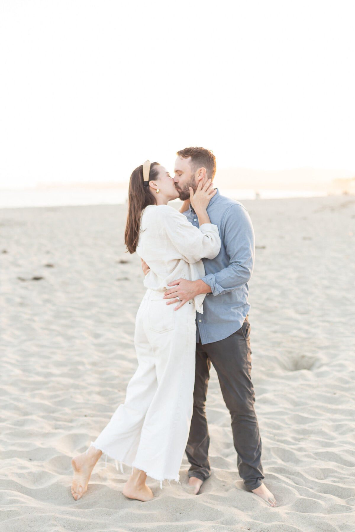 JanelleStephanieKoch-Meghan'sFamilyPhotos-EastBeach-SantaBarbara-27 (1)