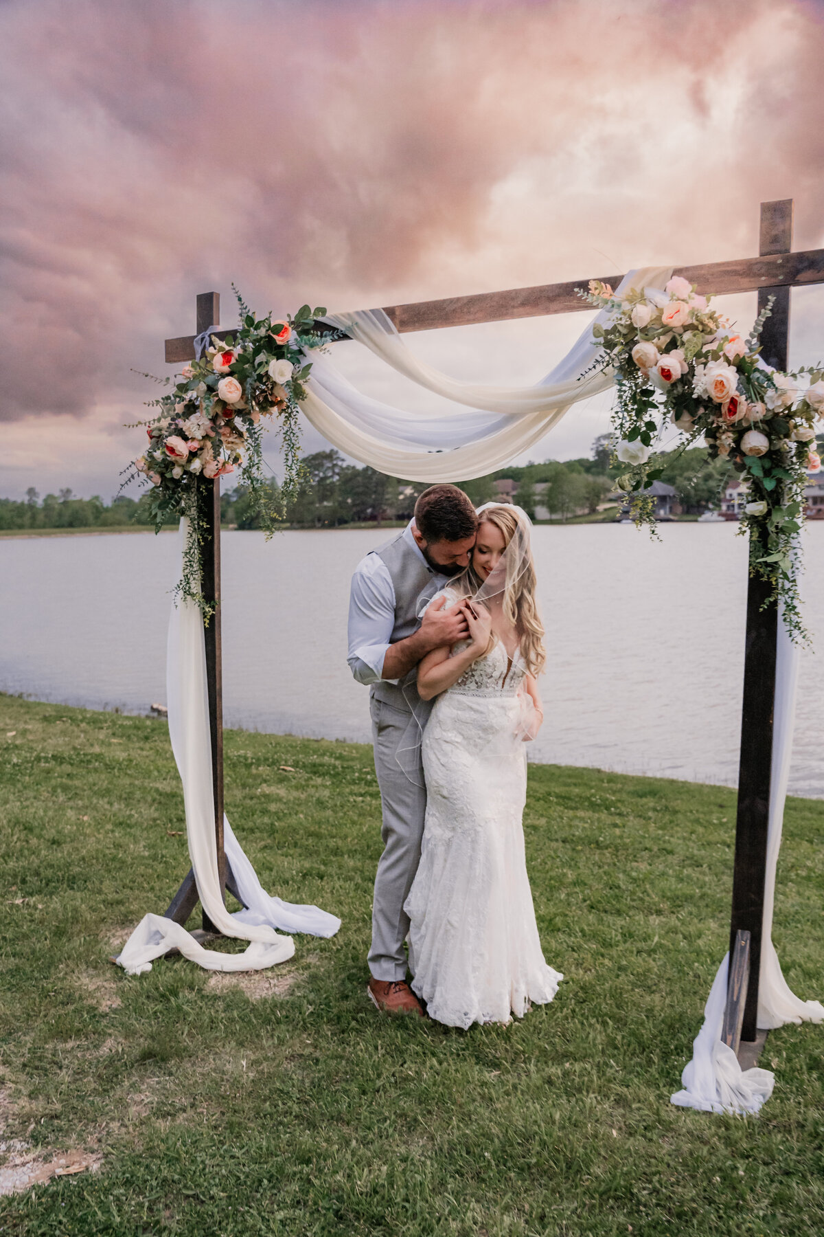 LennonLimePhotography-TheWalkersWedding-338