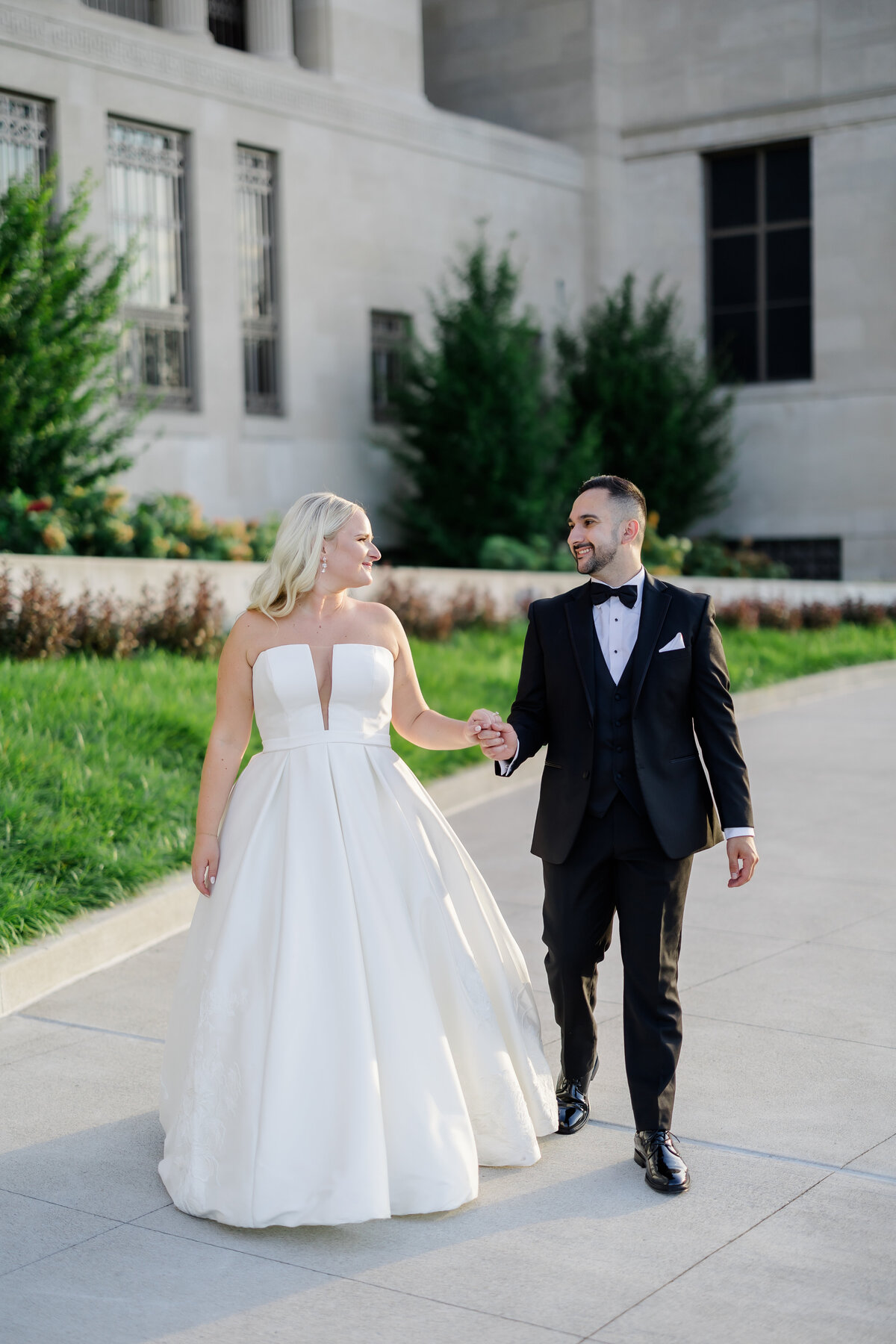 kasia-sickau-photography-cincinnati-ohio-wedding-photographer-caitlyn-mohammed-cincinnati-art-museum-wedding7