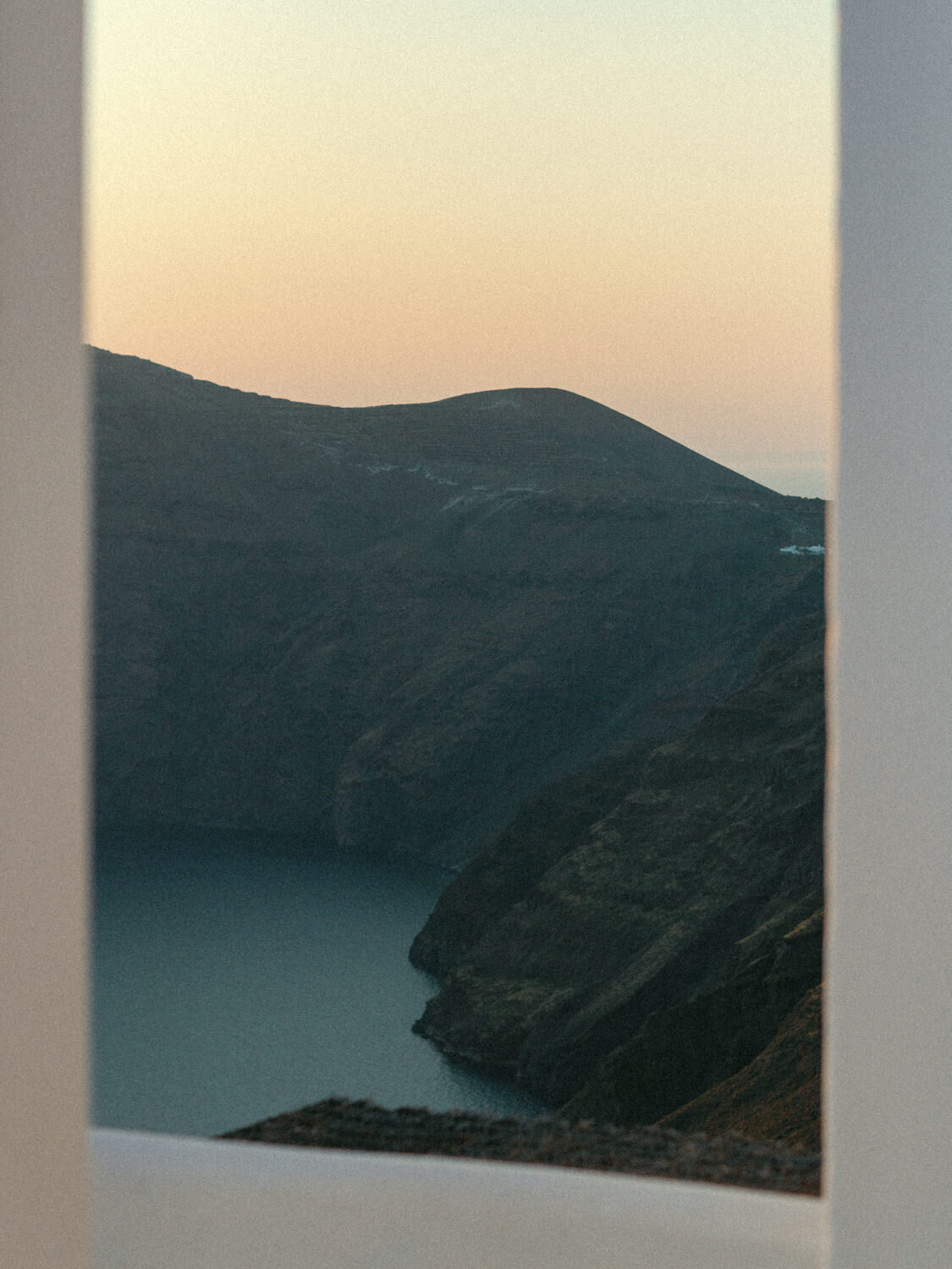 jarrodjphoto-greece-santorini-rocabella-wedding-62