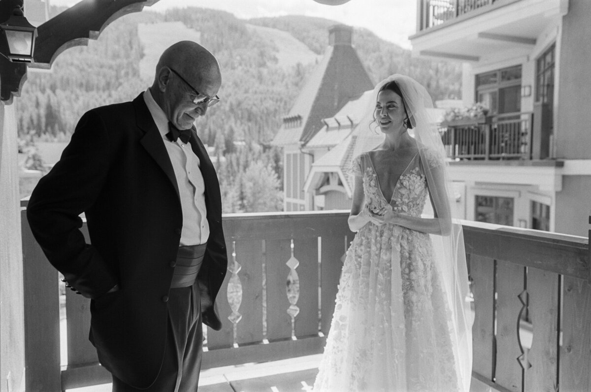 Real-Genuine-Wedding-Moments-Lance-Nicoll-75