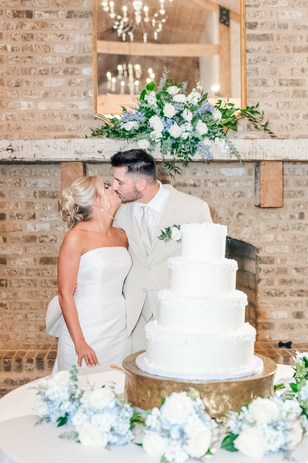white-magnolia-november-wedding-kentwood-louisiana-88