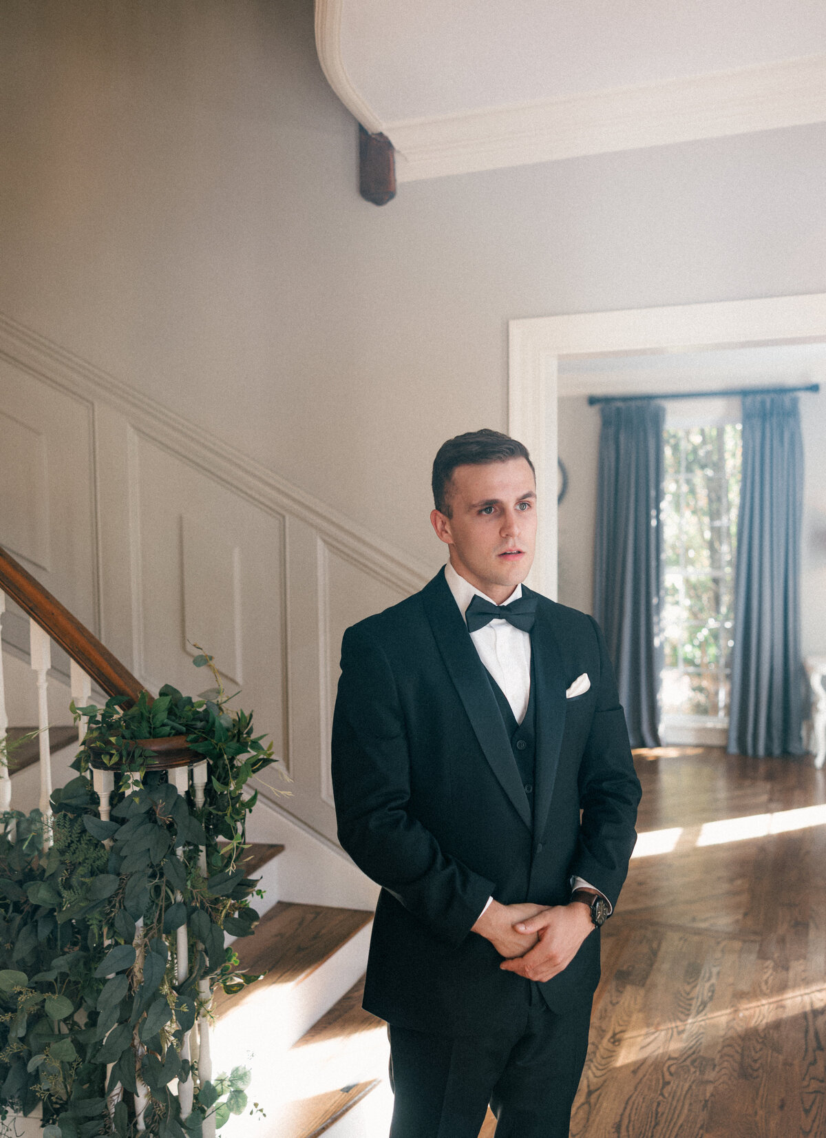 unscripted-unposed-editorial-fashion-wedding-photographer-NYC 56