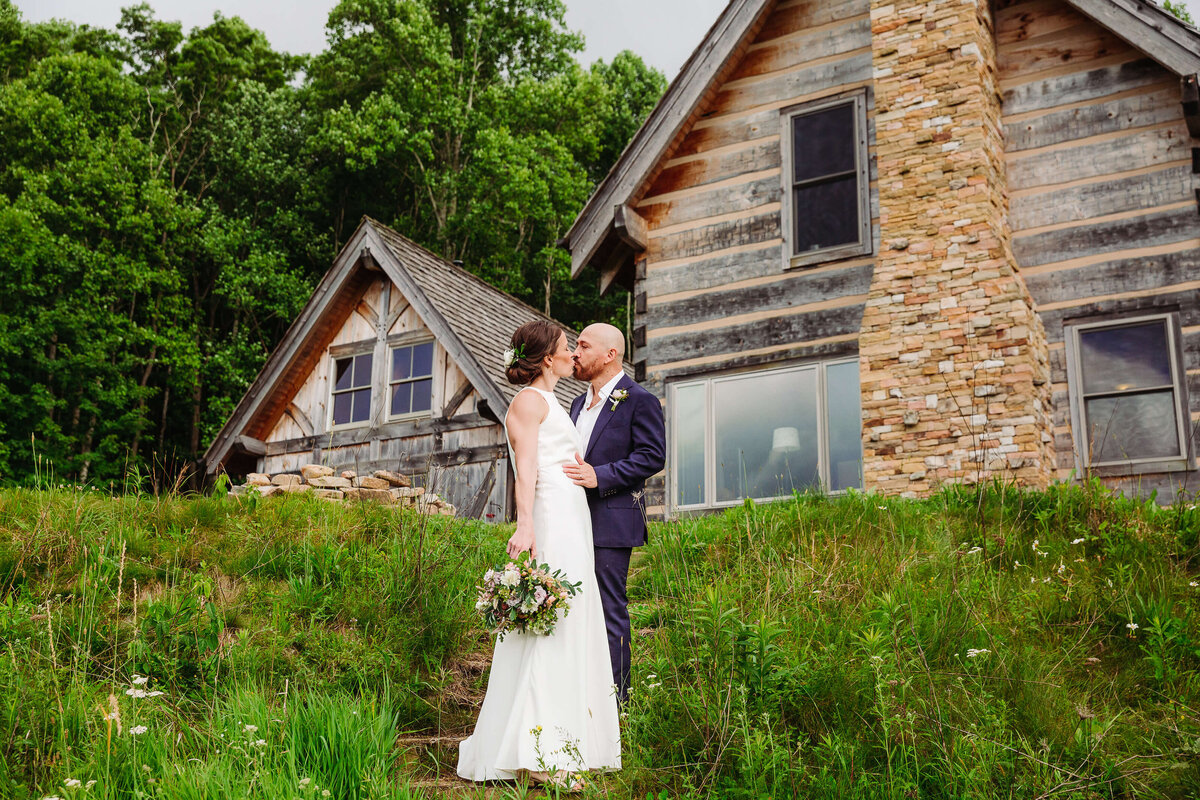 Hot-Springs-Cabin-NC-Elopement-27