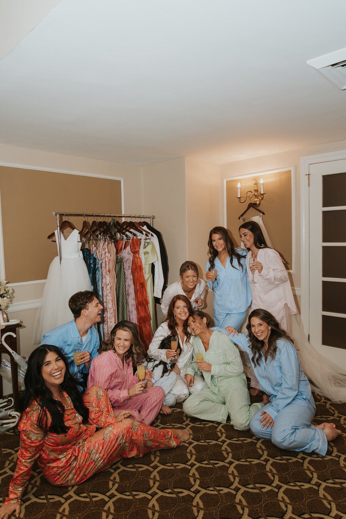 Faye-Fern-Creative-MariaBLung-Meg-Brandon-New-York-Athletic-Club-St-Patricks-Cathedral-Wedding-Getting-Ready-03