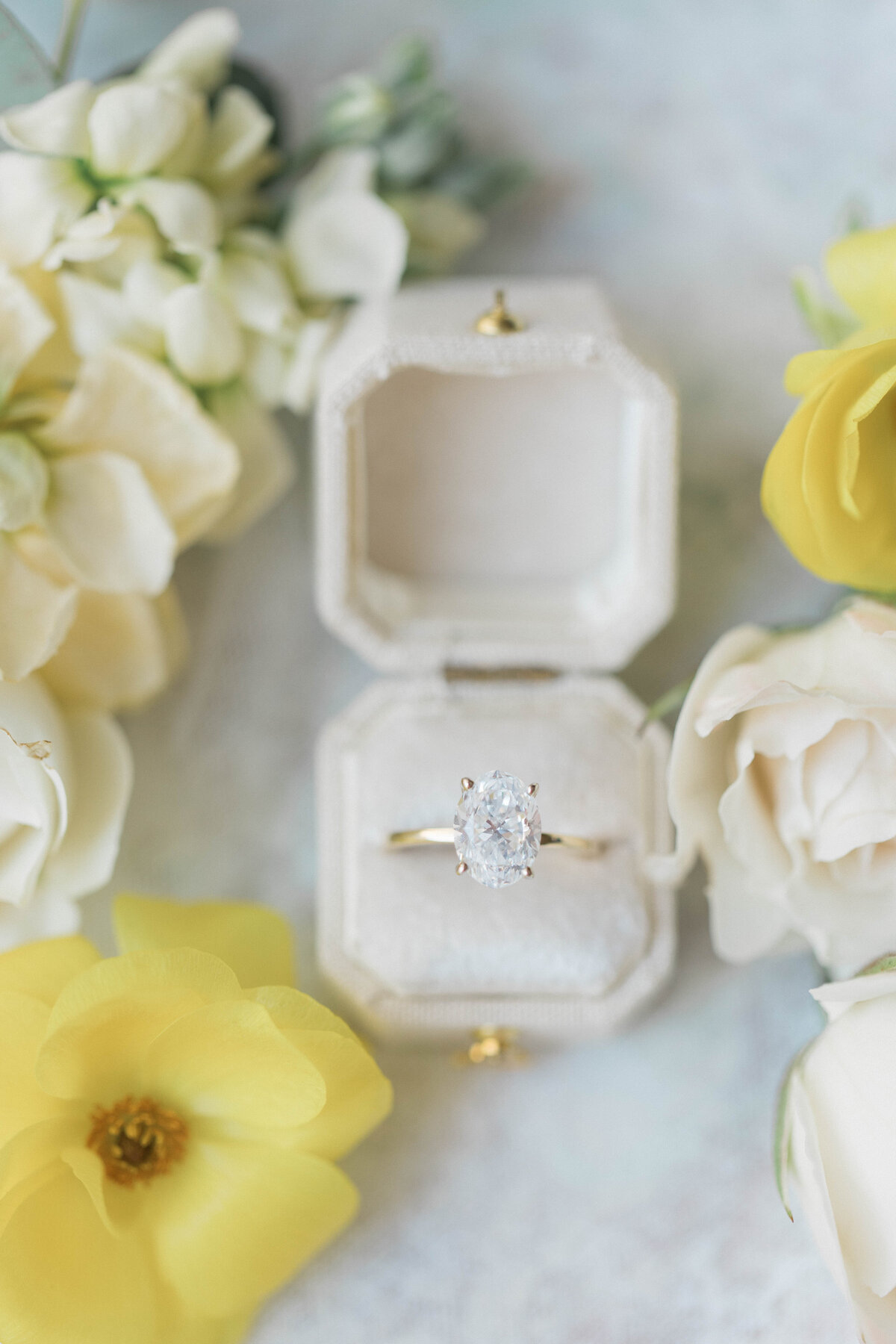 Molly Sue Photography Wedding at The Mill Lakeside Manor2