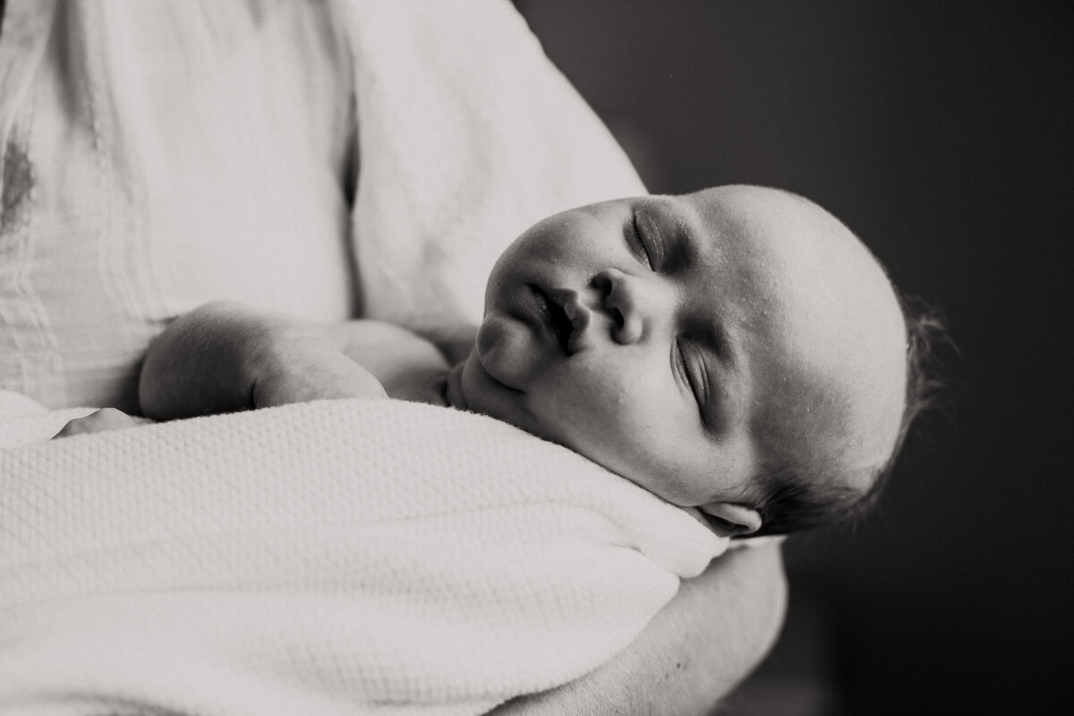 MASON HARPER NEWBORN PHOTOGRAPHY BW JessicaCarrollPhotographer-134