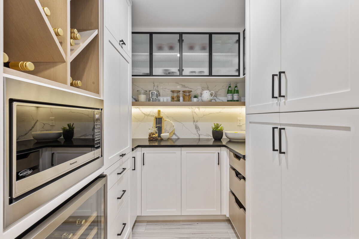 Pantry Kitchen