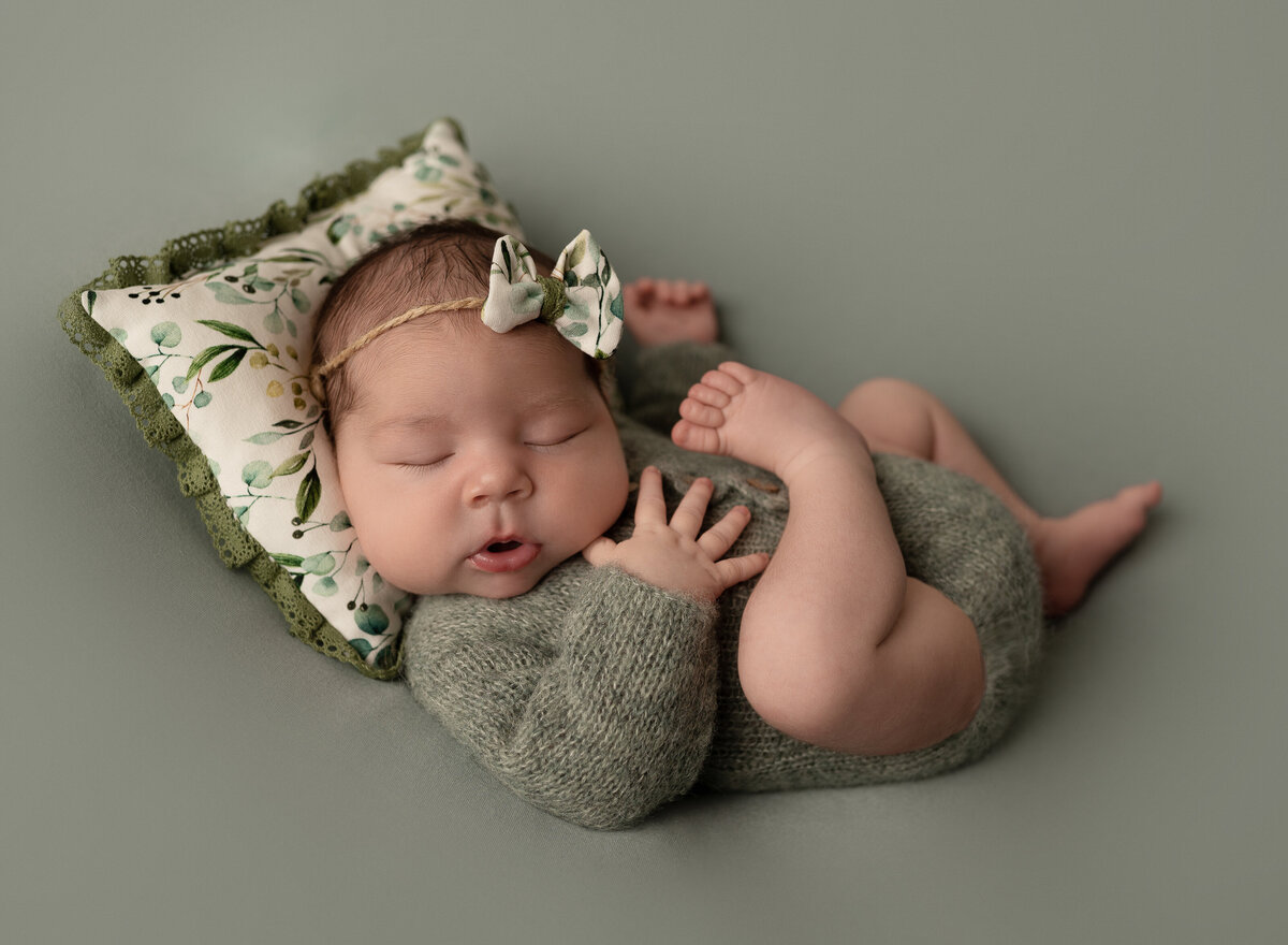 Best-newborn-photographer-austin-4