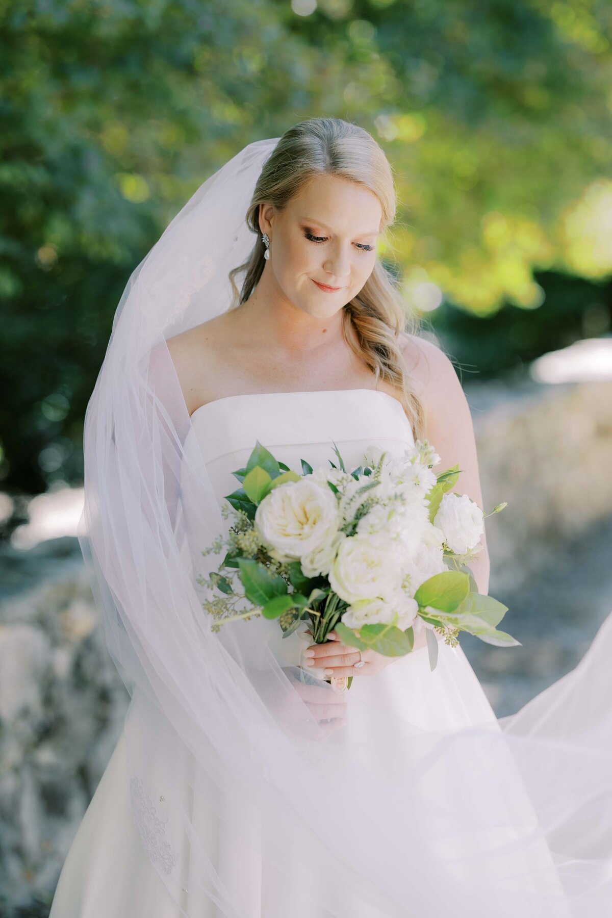 RoundhouseWeddingJonesPortraits-10