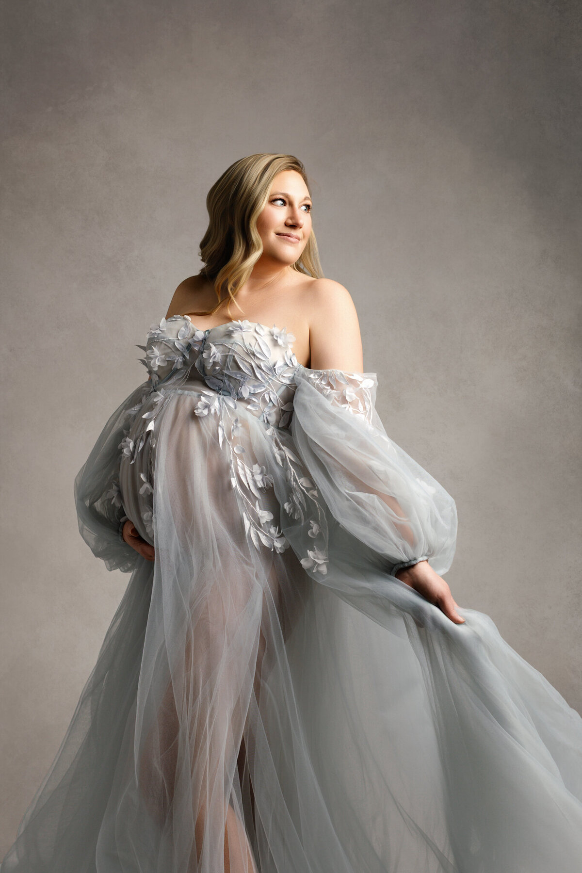NWA studio maternity photography, best maternity photographer near me, maternity portraits NW Arkansas