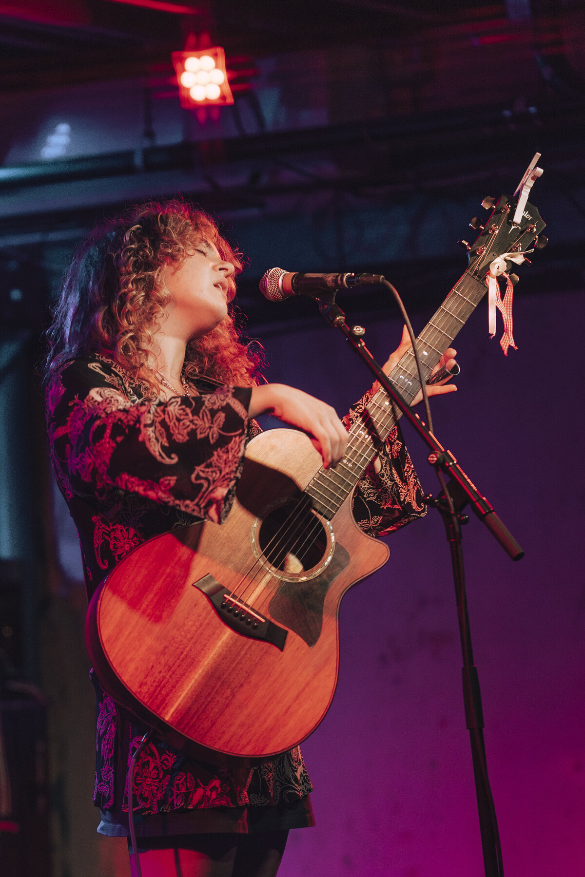 IzzyMahoubiValleyBar-26