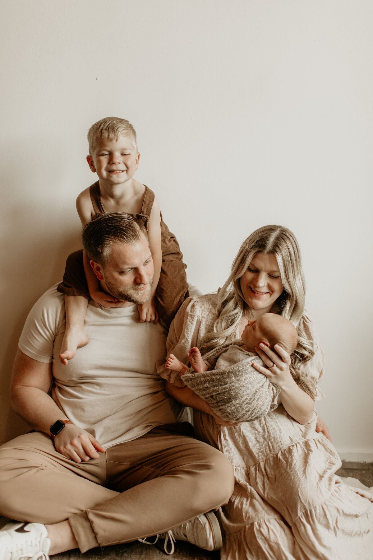 Kansas-City-Family-Photographer--41