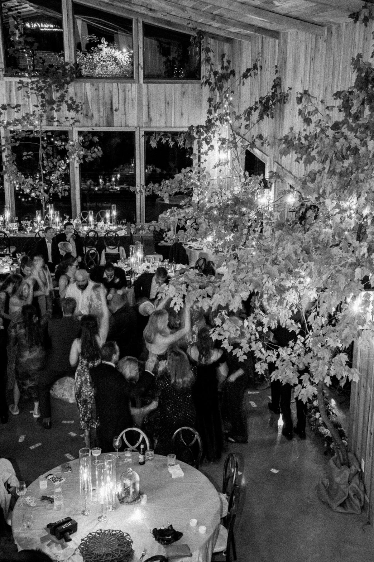 Private Estate Wedding Photographer - Hunter and Sarah Photography-127