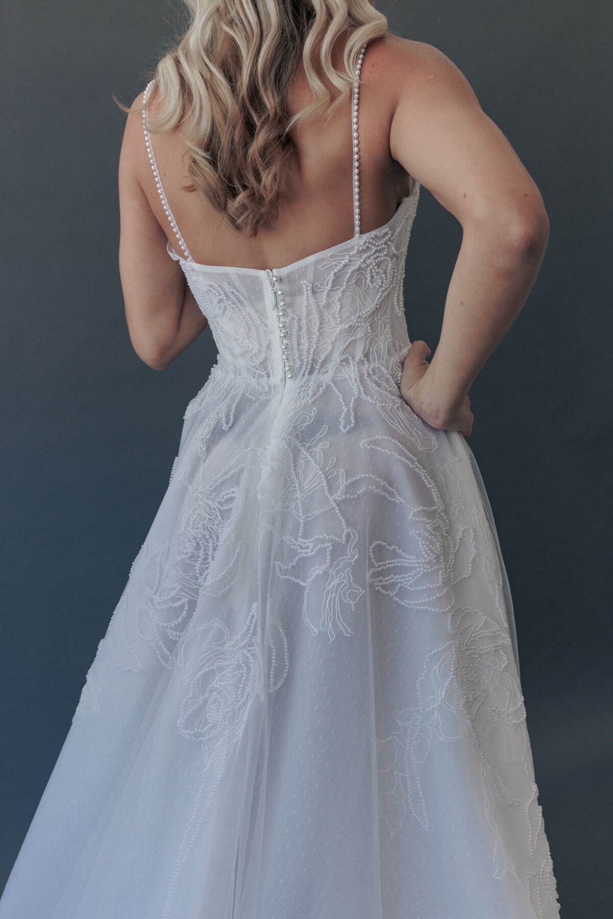 ELIZA_D2_LOOK15_4