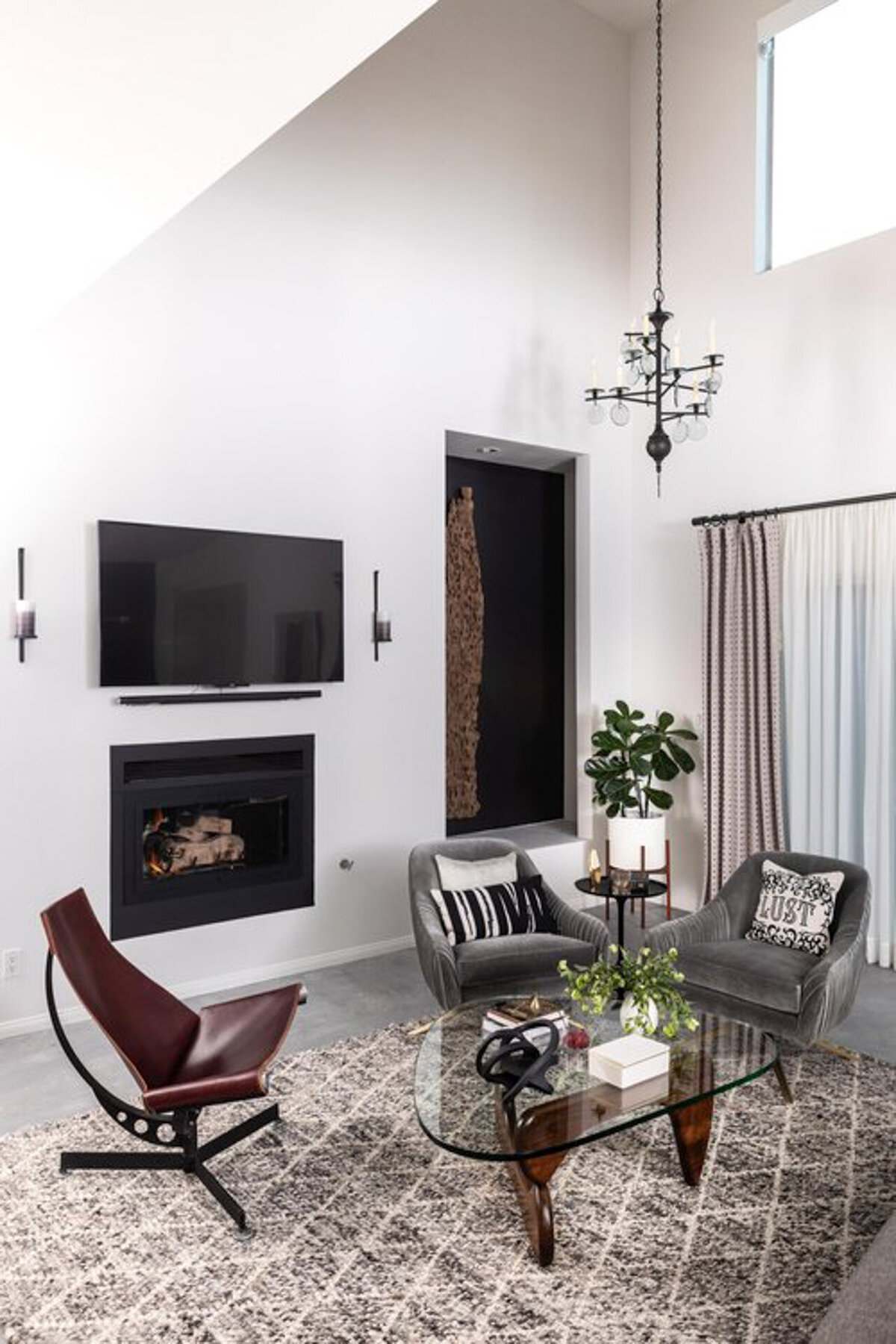 West-Hollywood-Graphic-Loft-by-Dana-Triano-Designs--05