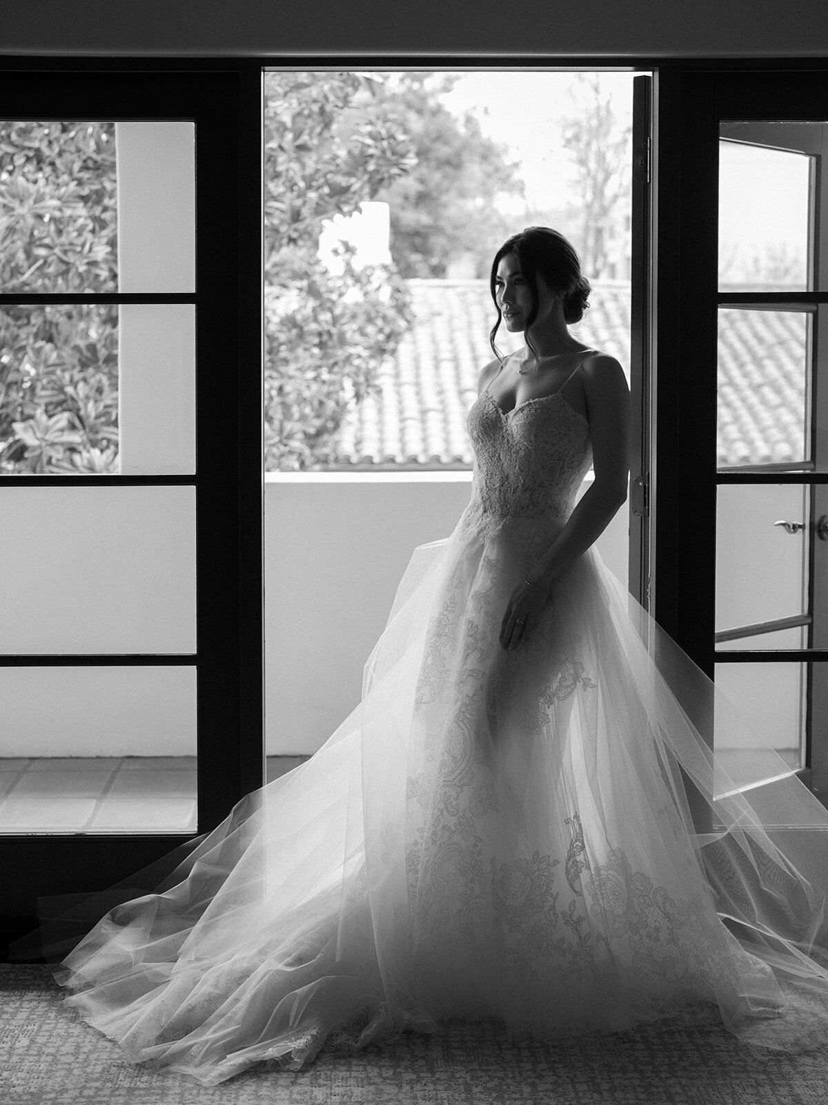Bride wearing bridal gown - wedding photography - Ojai - Ojai Valley Inn wedding - black and white photography - ojai wedding planner