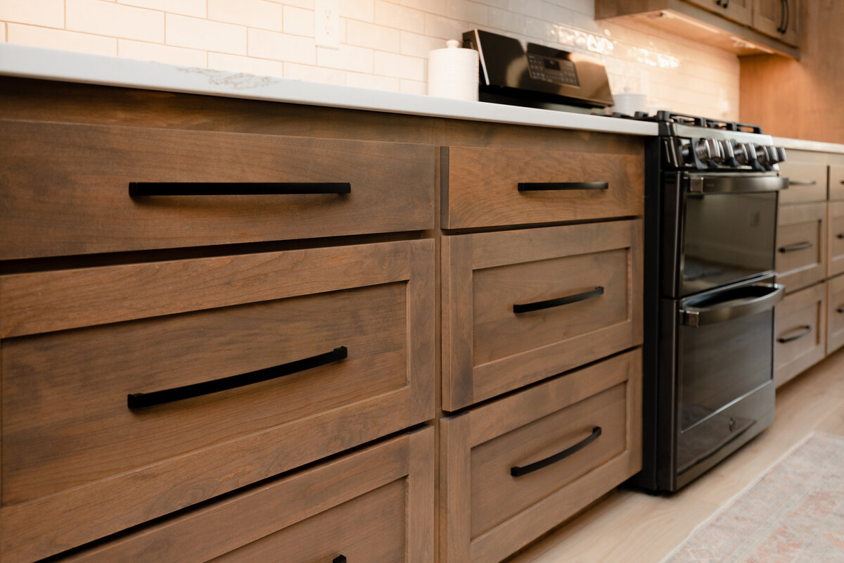 kitchen-remodel-wood-cabinets- (7)