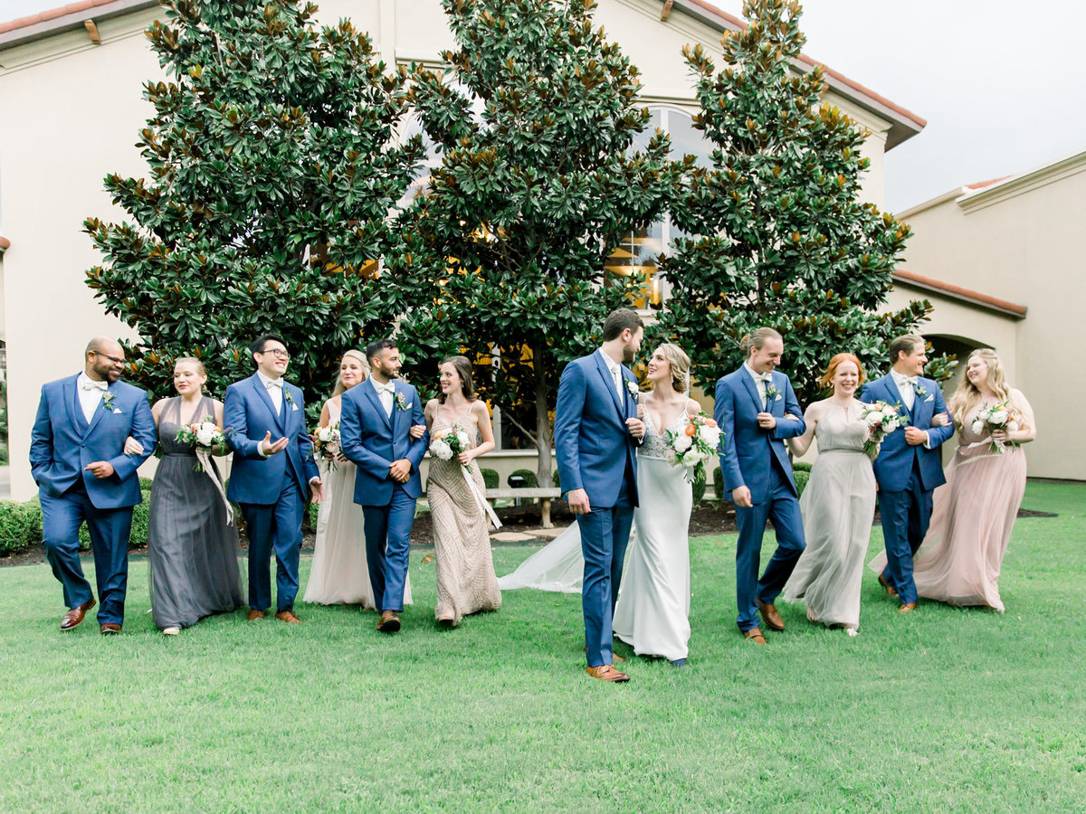0532_CourtneyHansonPhotography_Elizabeth_Caleb_Wedding-2725