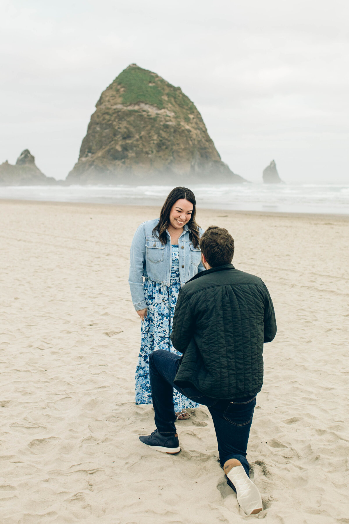 Eric-Amy-Cannon-Beach-Proposal-1