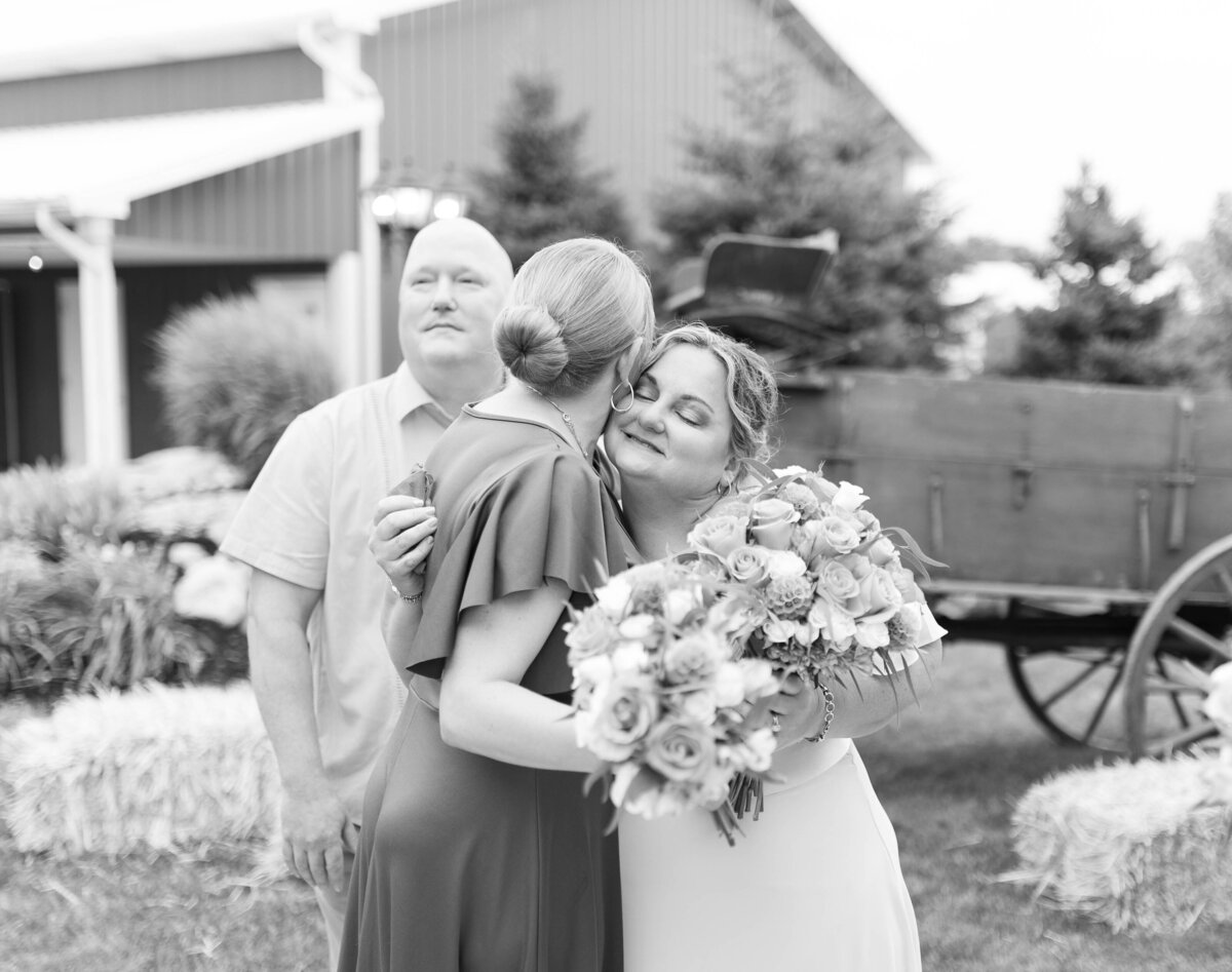 Taylor Elizabeth Photography Weddings and Lifetyle Photographer in Indiana Weddings Photo 17