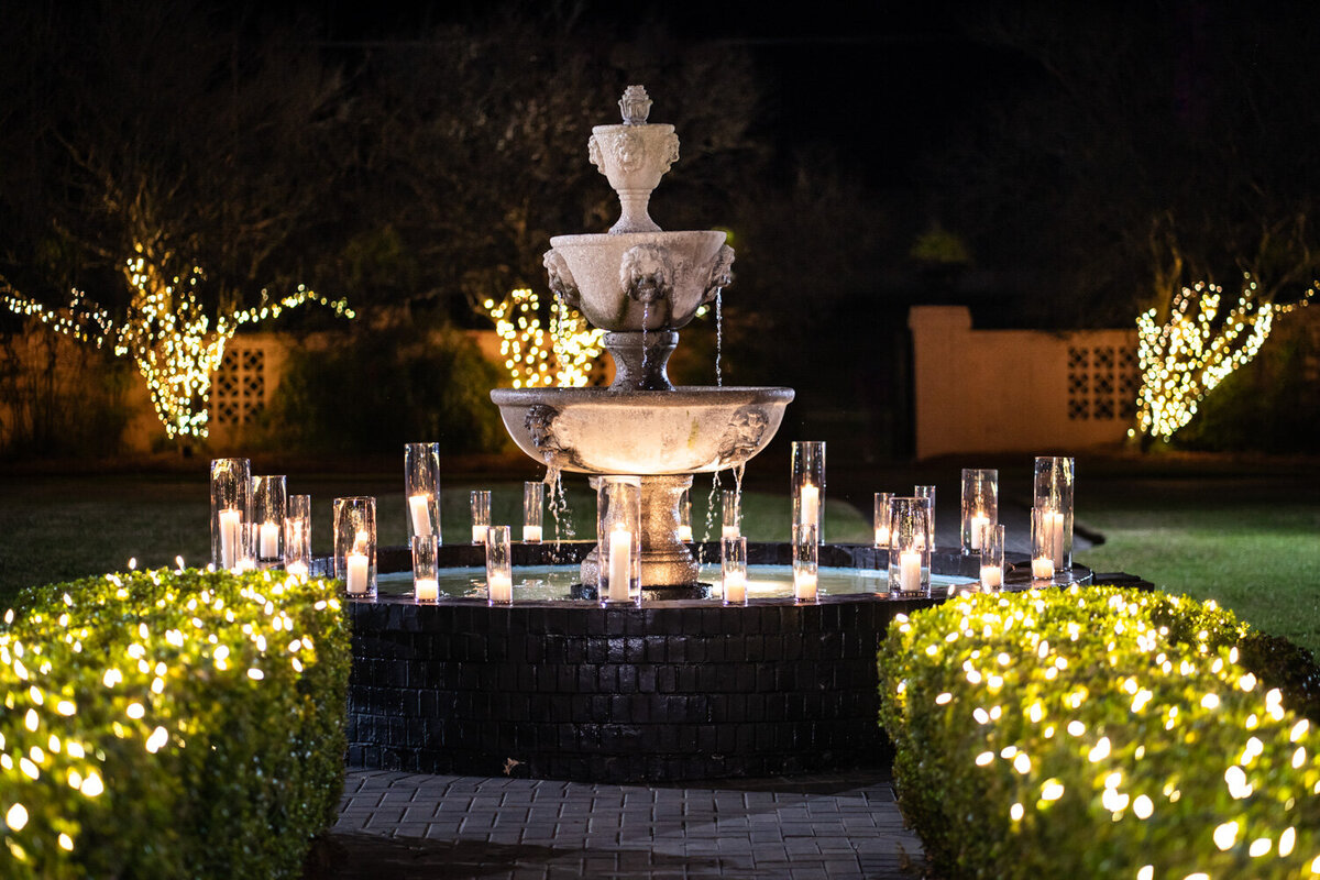 Southern Oaks fountain with candles