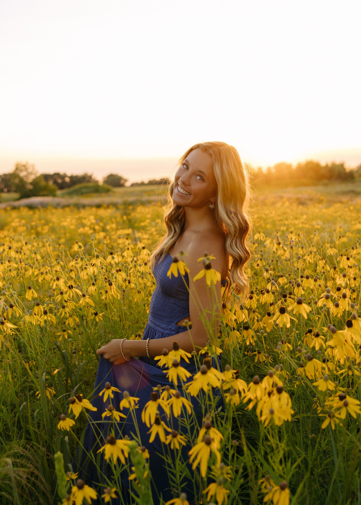 Outdoor senior portraits Wisconsin