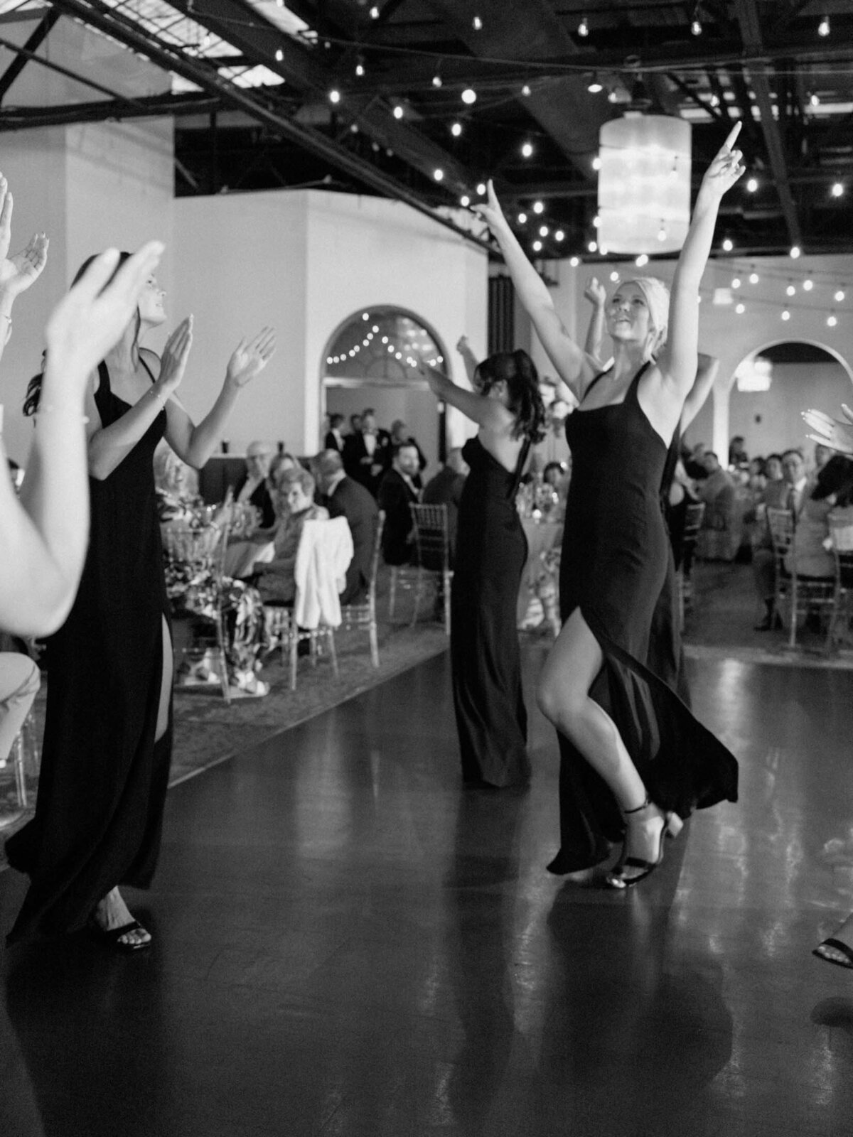 Timeless wedding at Windows on the River in Cleveland