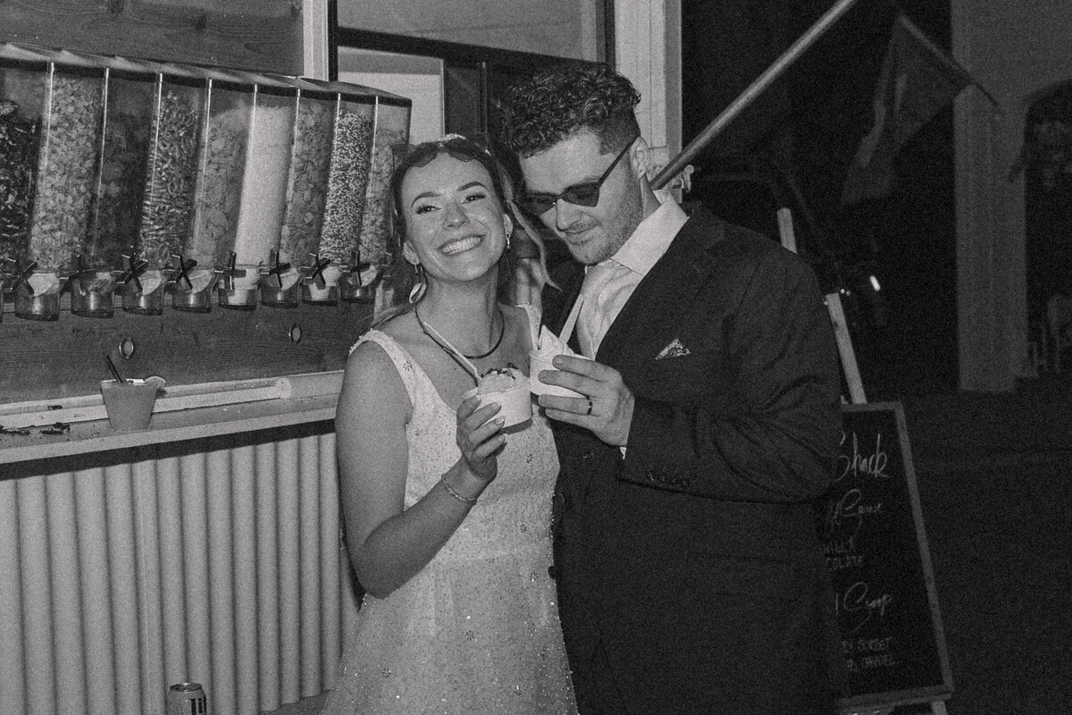 gabby-mike-buffalo-wedding-day-43