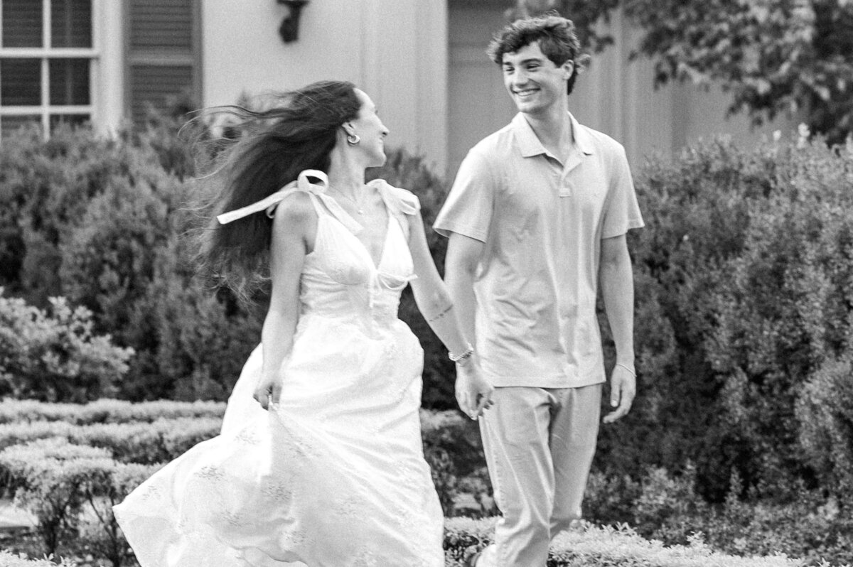 abby_ian_engagement_reynolda_gardens_ejp-125