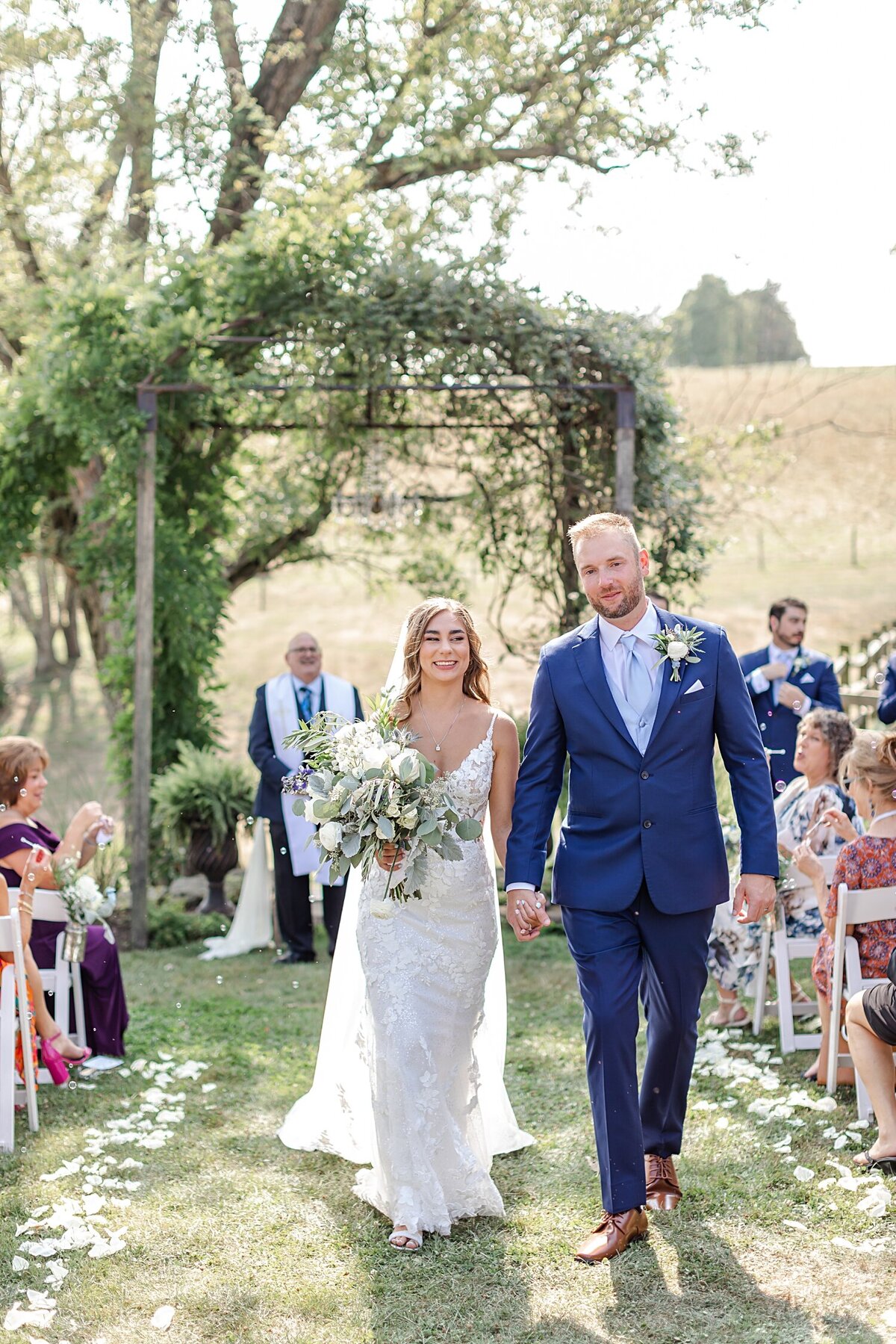 Shady-Elms-Farm-Pittsburgh-blue-green-wedding (74)