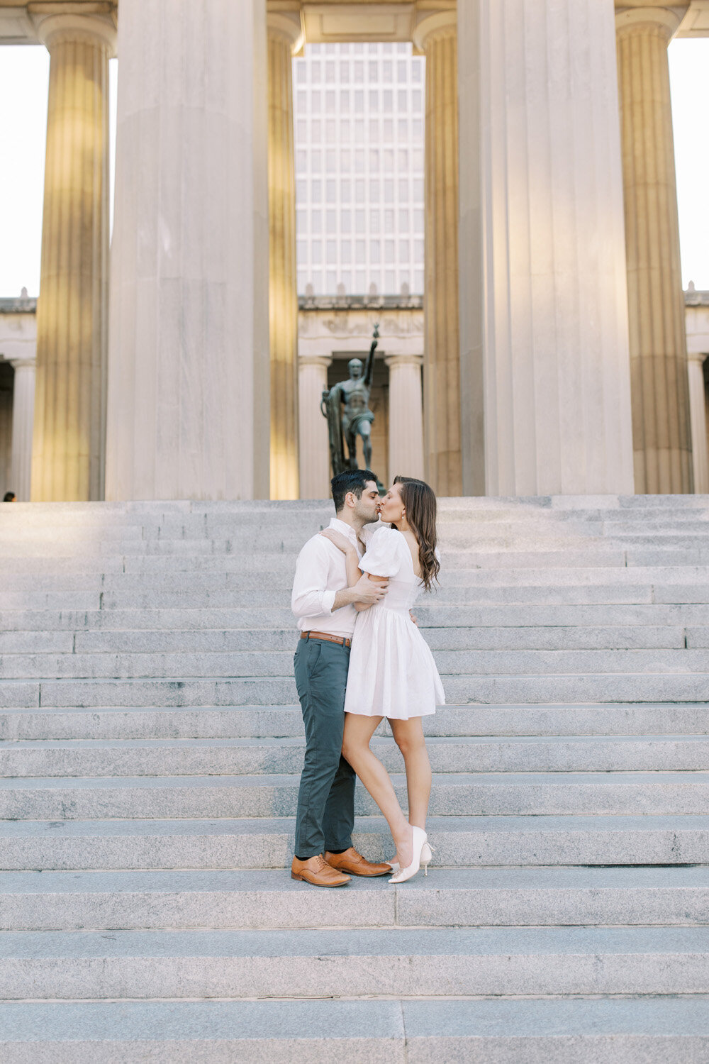 war-memorial-engagement-session